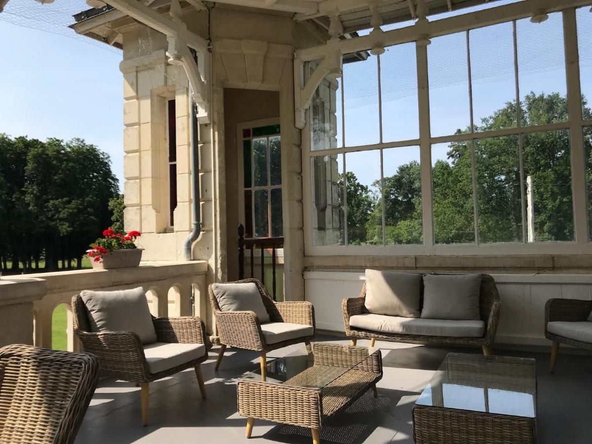 Jarzé Chateau Vary المظهر الخارجي الصورة