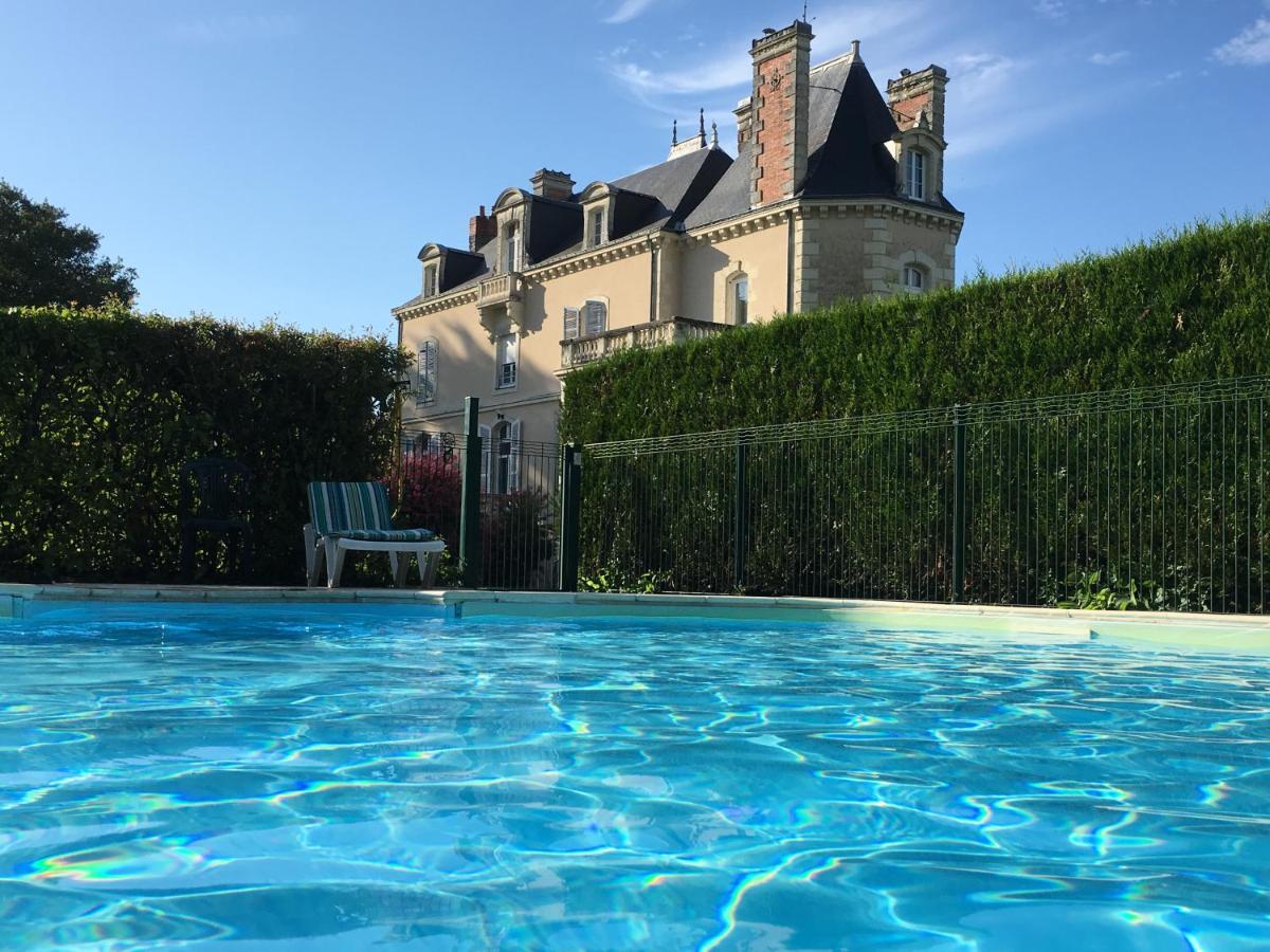 Jarzé Chateau Vary المظهر الخارجي الصورة